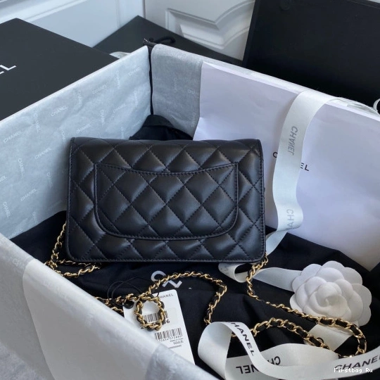 First Bag Ru WALLET CHAIN NEW CHANEL LAMBSKIN EDITION 0725